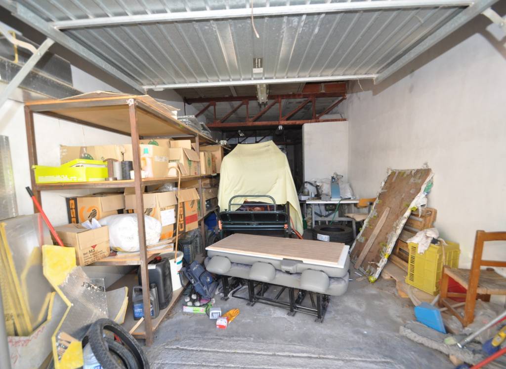 Resale - Commercial - Salinas - Urban location