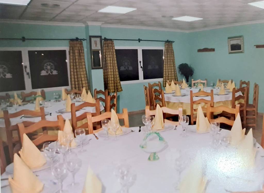 Resale - Commercial - Salinas