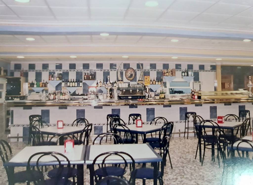 Resale - Commercial - Salinas