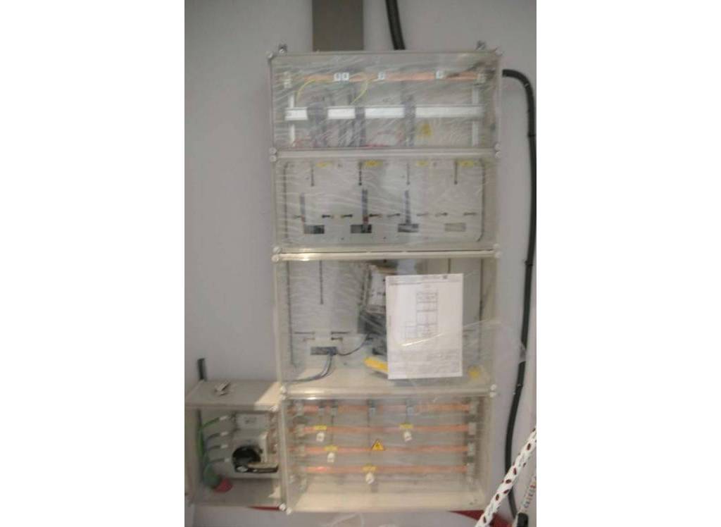 Resale - Commercial - Villena - Urban location