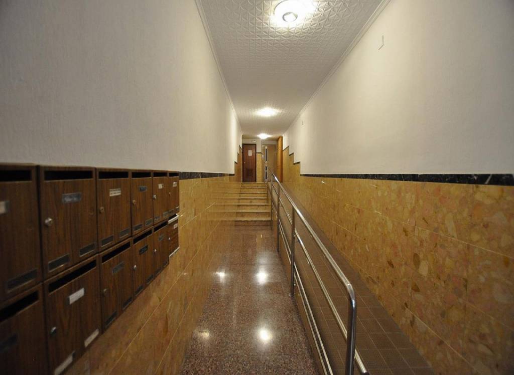 Resale - Commercial - Villena