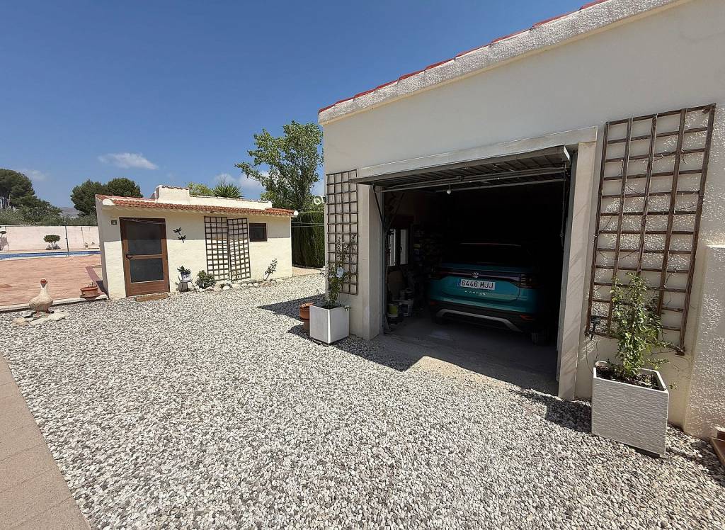 Resale - Country House - Castalla