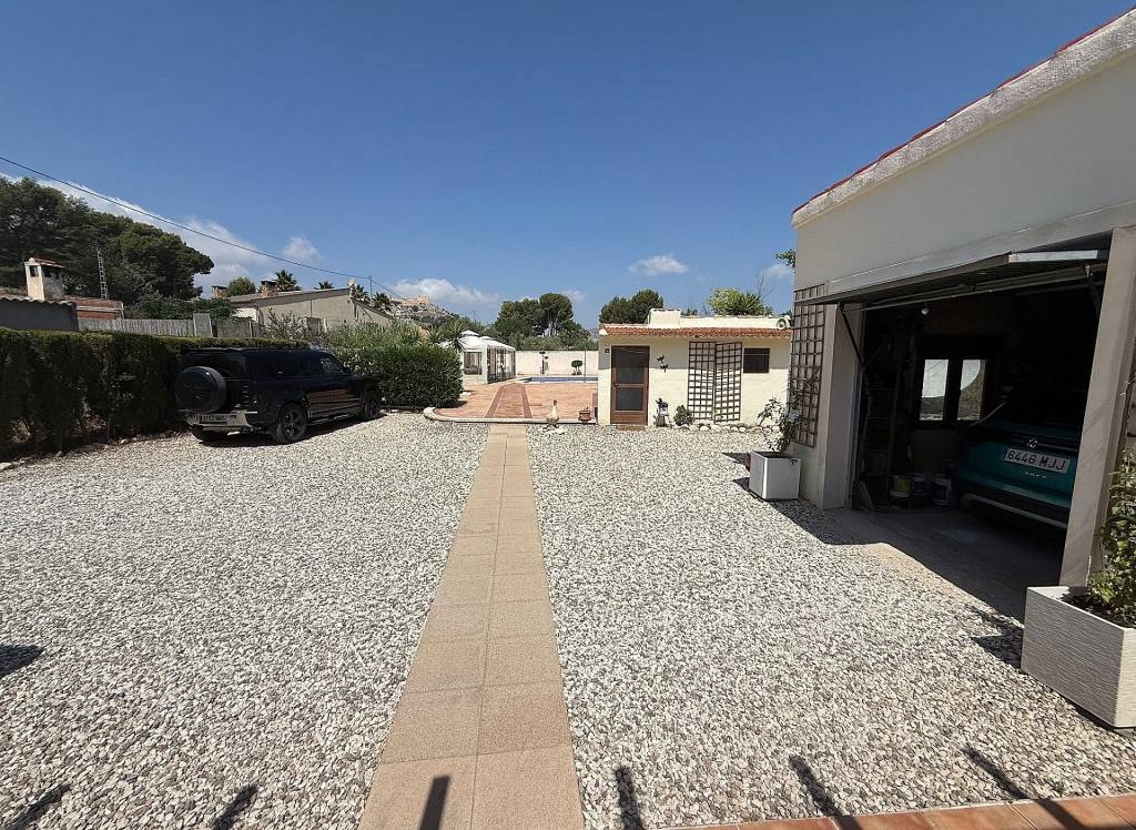 Resale - Country House - Castalla