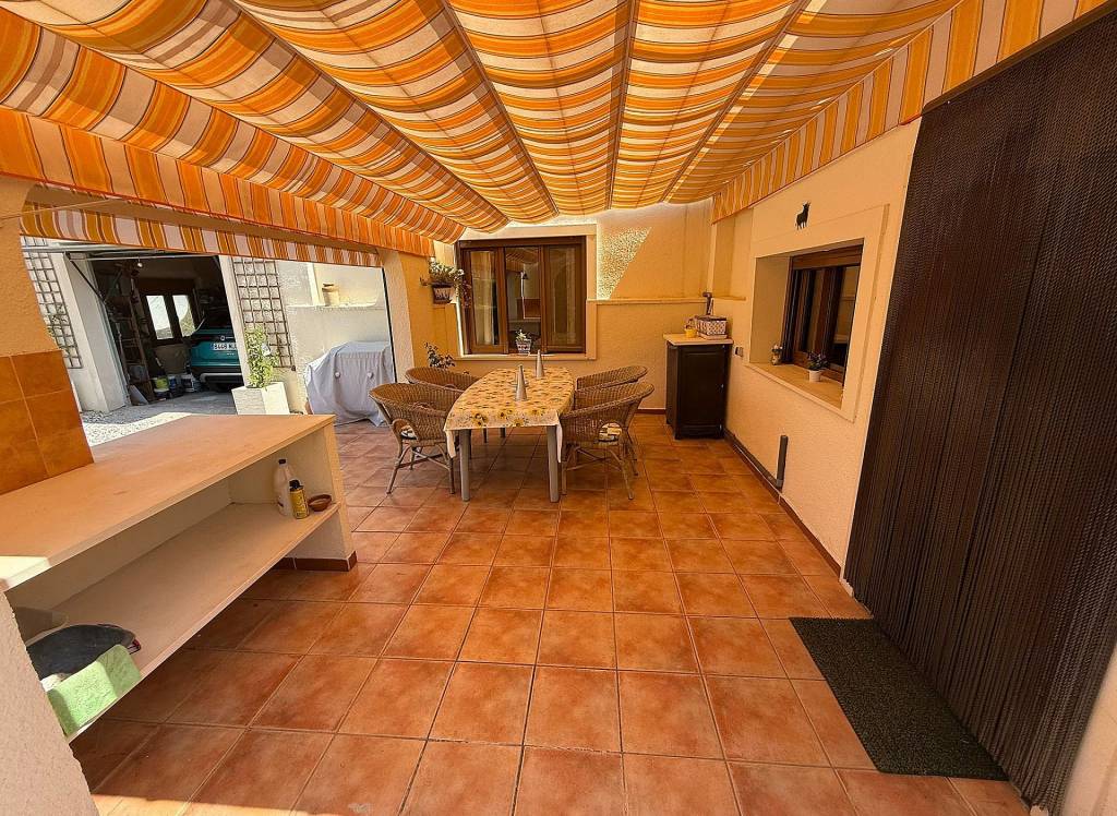 Resale - Country House - Castalla