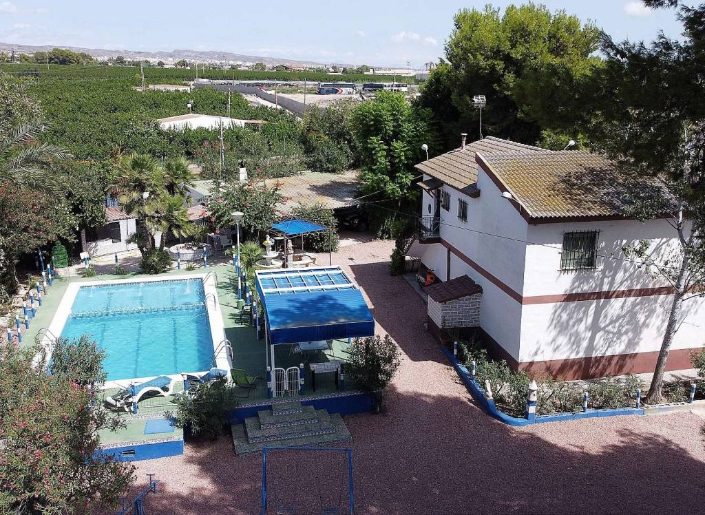 Resale - Country House - Crevillente