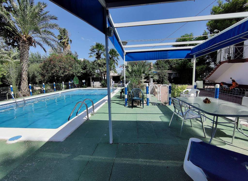 Resale - Country House - Crevillente