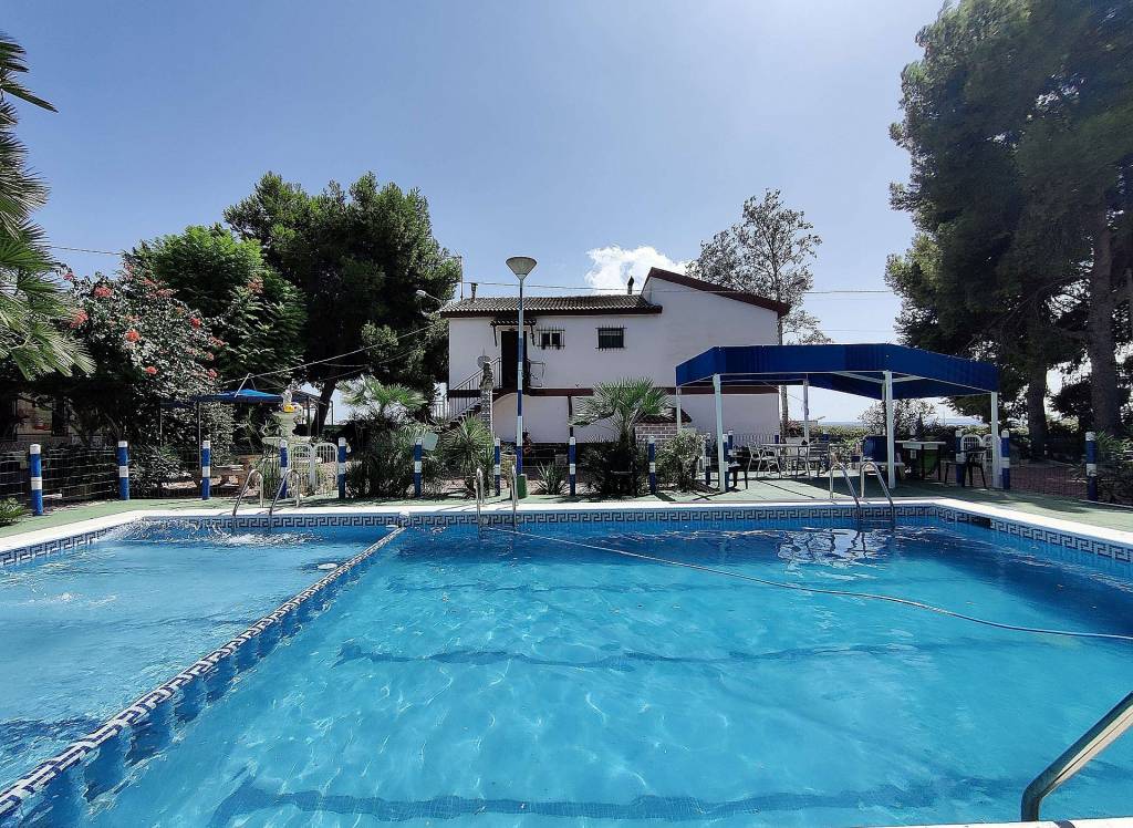 Resale - Country House - Crevillente