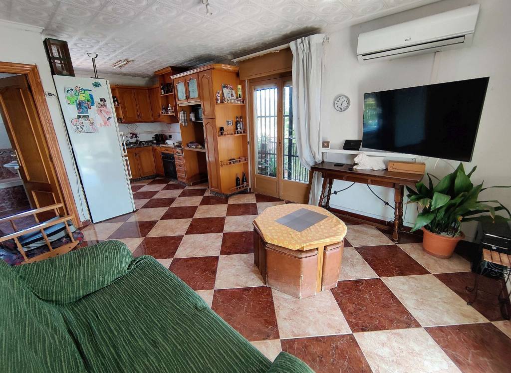 Resale - Country House - Crevillente