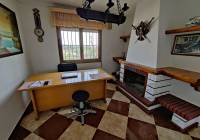 Resale - Country House - Crevillente