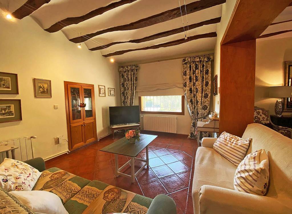 Resale - Country House - Culebron