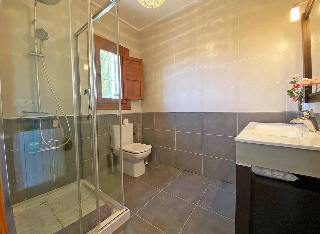 Resale - Country House - Culebron