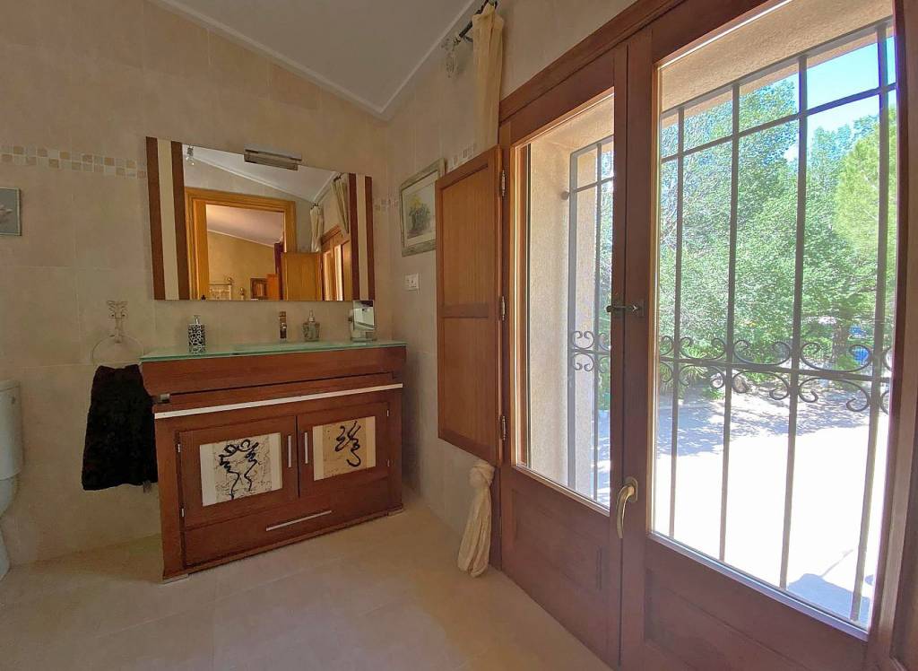 Resale - Country House - Culebron