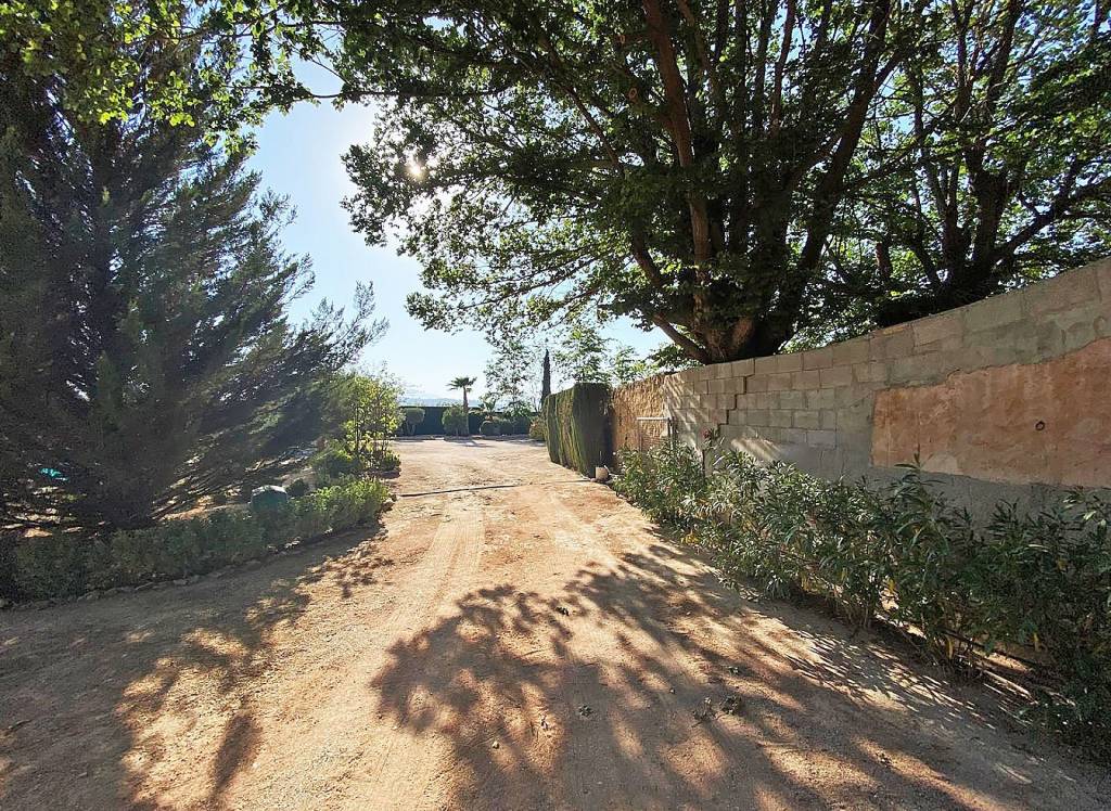 Resale - Country House - Culebron