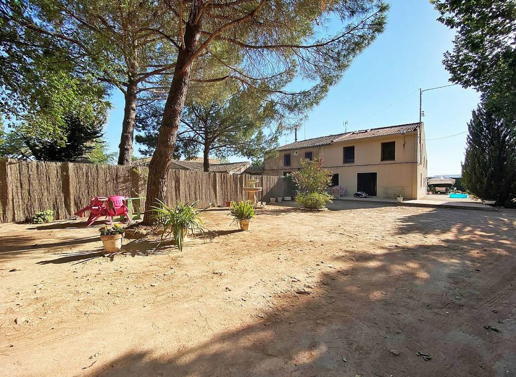 Resale - Country House - Culebron