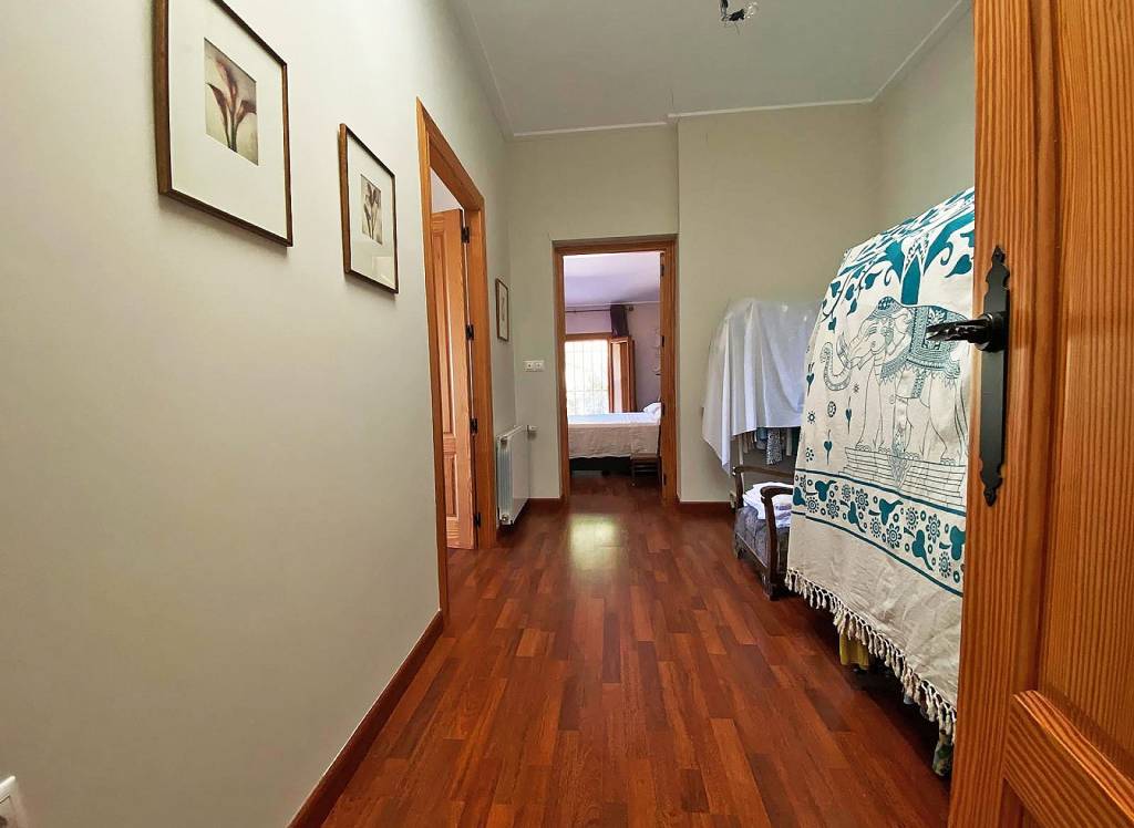 Resale - Country House - Culebron