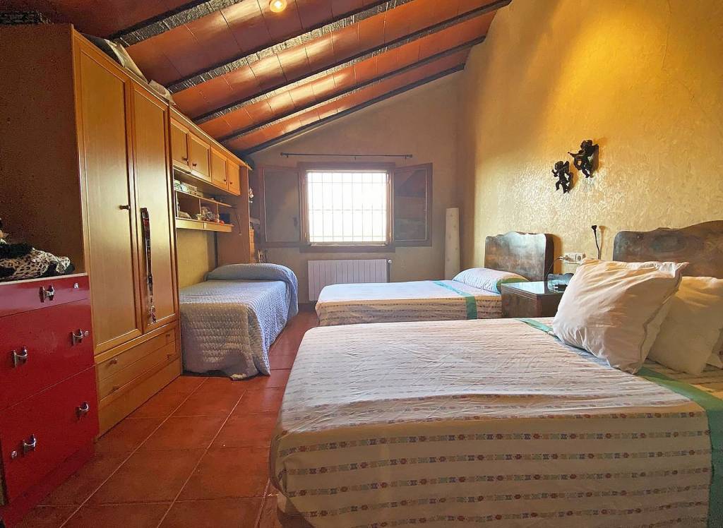 Resale - Country House - Culebron