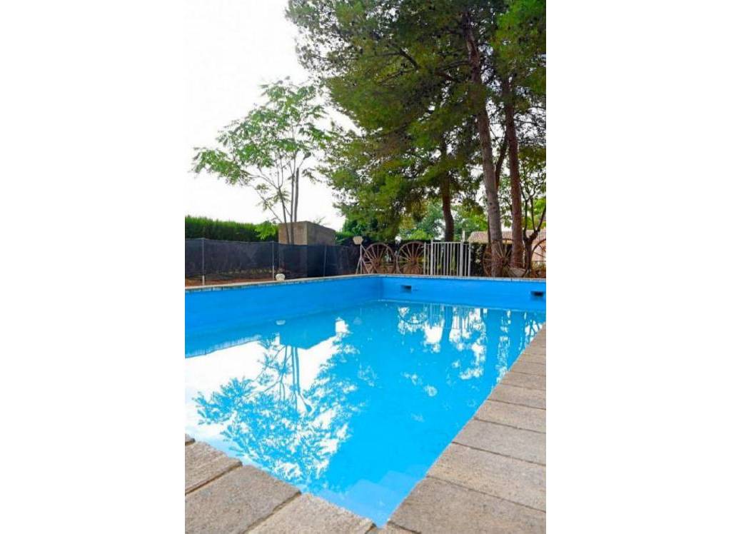 Resale - Country House - Encebras