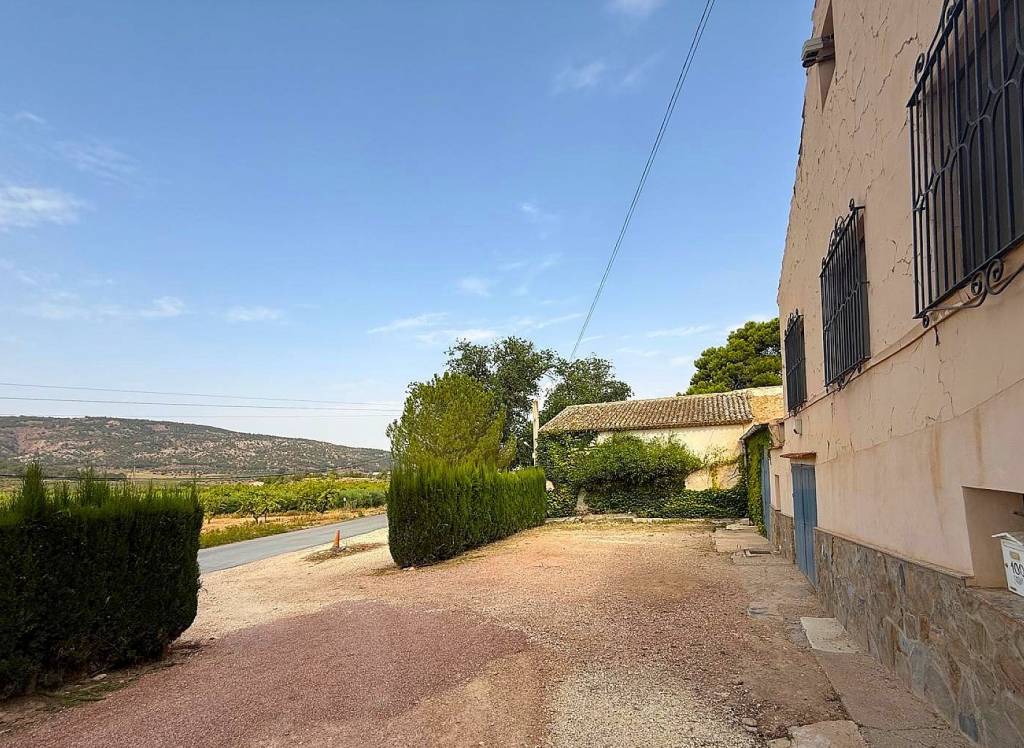 Resale - Country House - Encebras