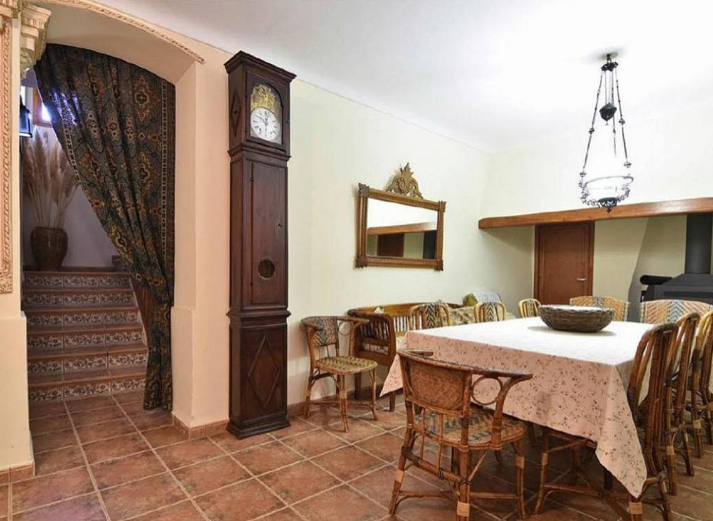 Resale - Country House - Encebras