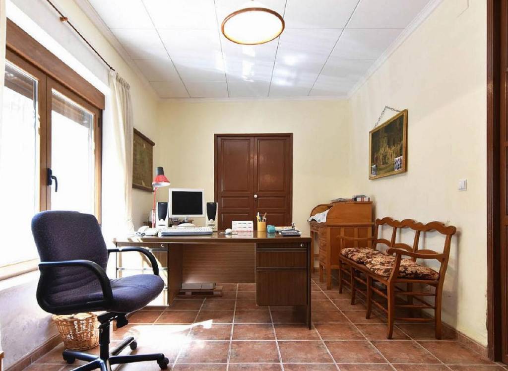 Resale - Country House - Encebras