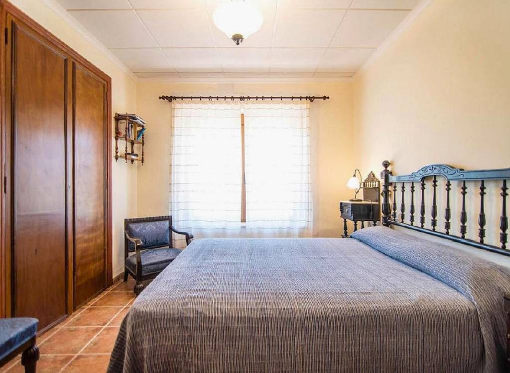 Resale - Country House - Encebras