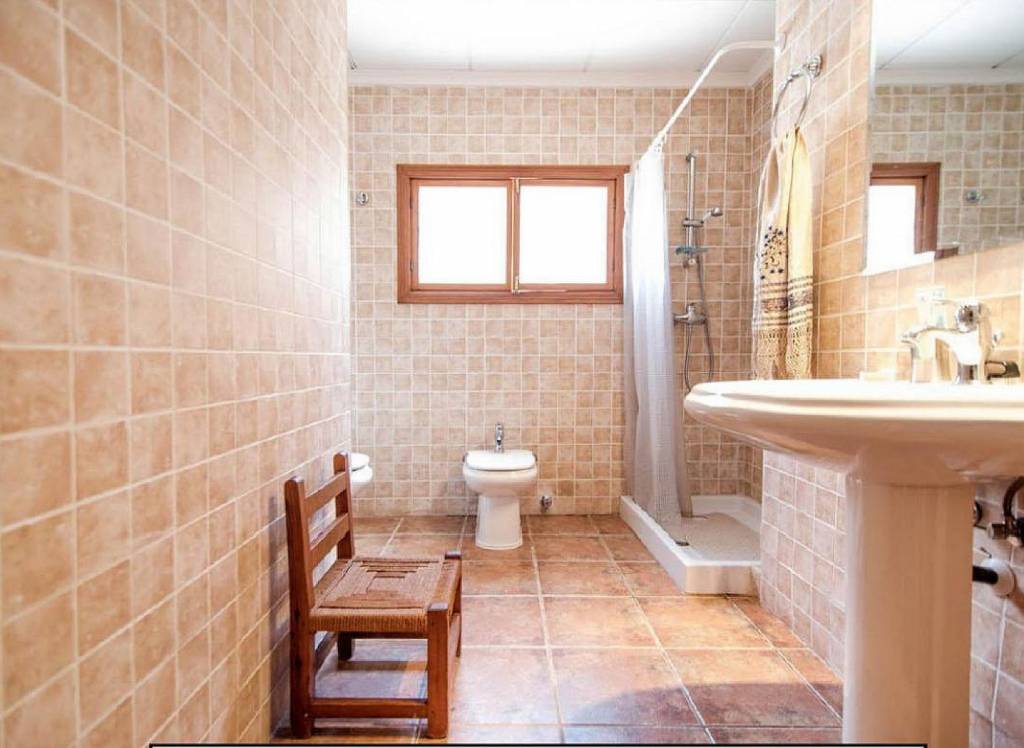 Resale - Country House - Encebras