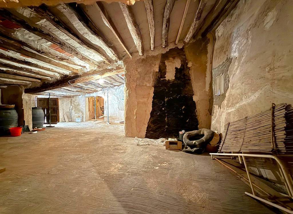 Resale - Country House - Encebras