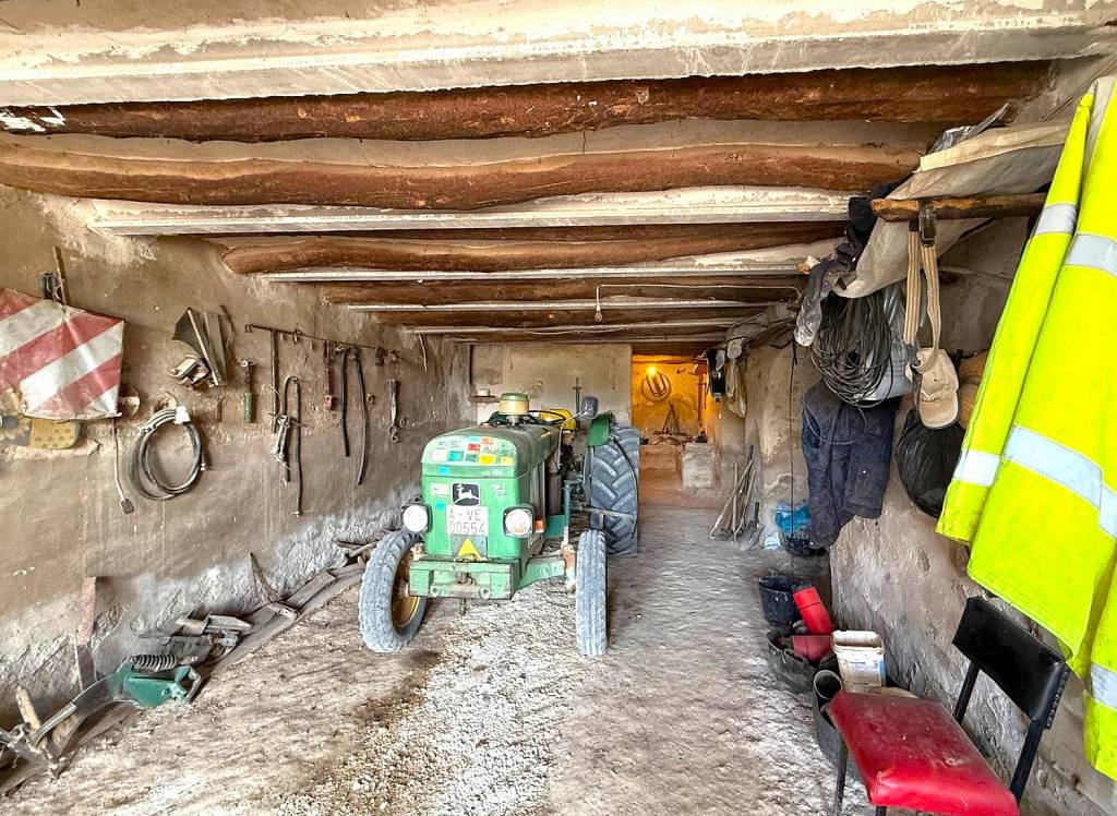 Resale - Country House - Encebras