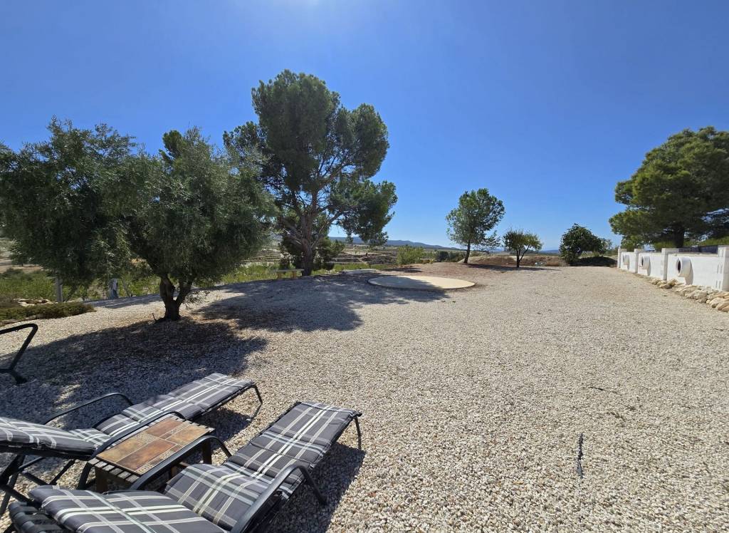 Resale - Country House - La Zarza