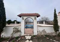 Resale - Country House - Novelda