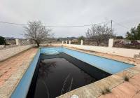 Resale - Country House - Novelda