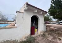 Resale - Country House - Novelda