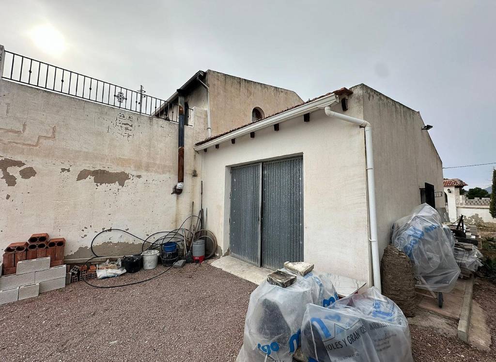 Resale - Country House - Novelda