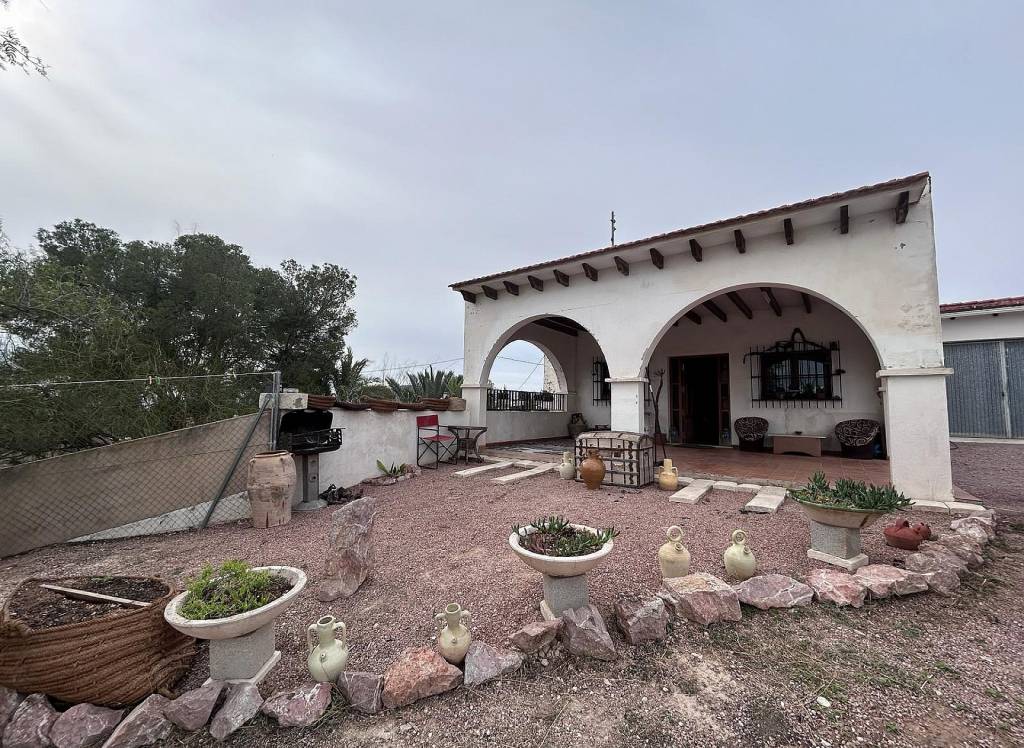 Resale - Country House - Novelda