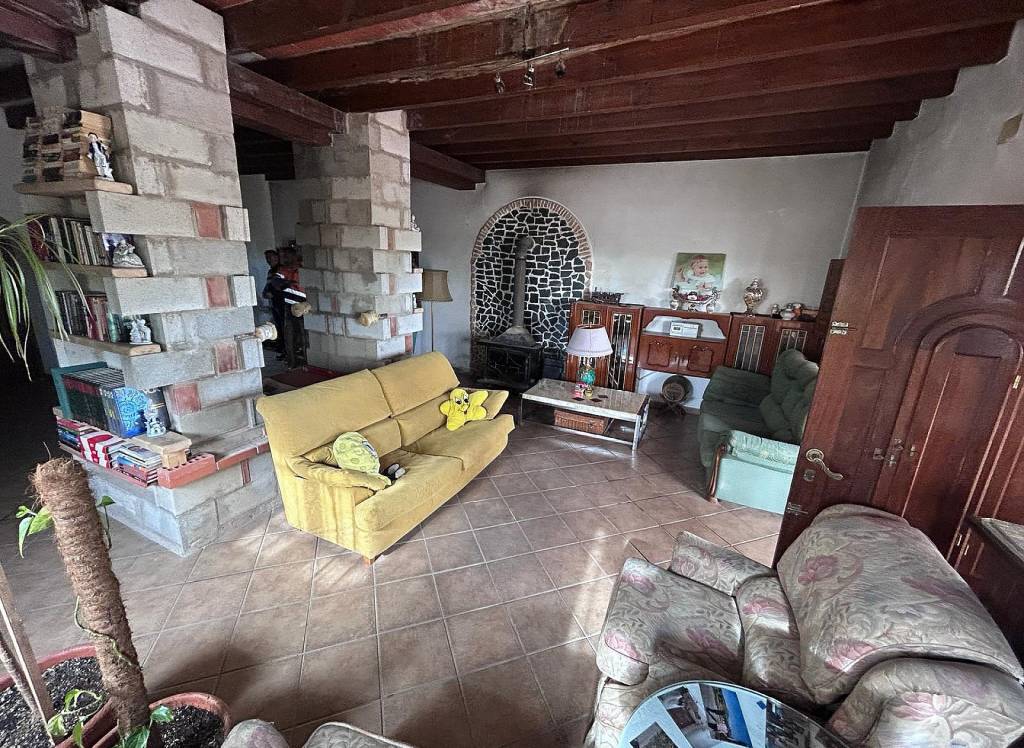 Resale - Country House - Novelda