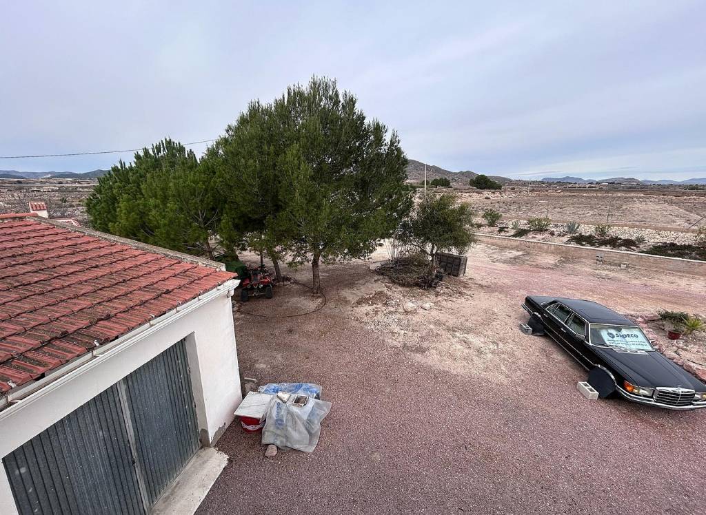 Resale - Country House - Novelda