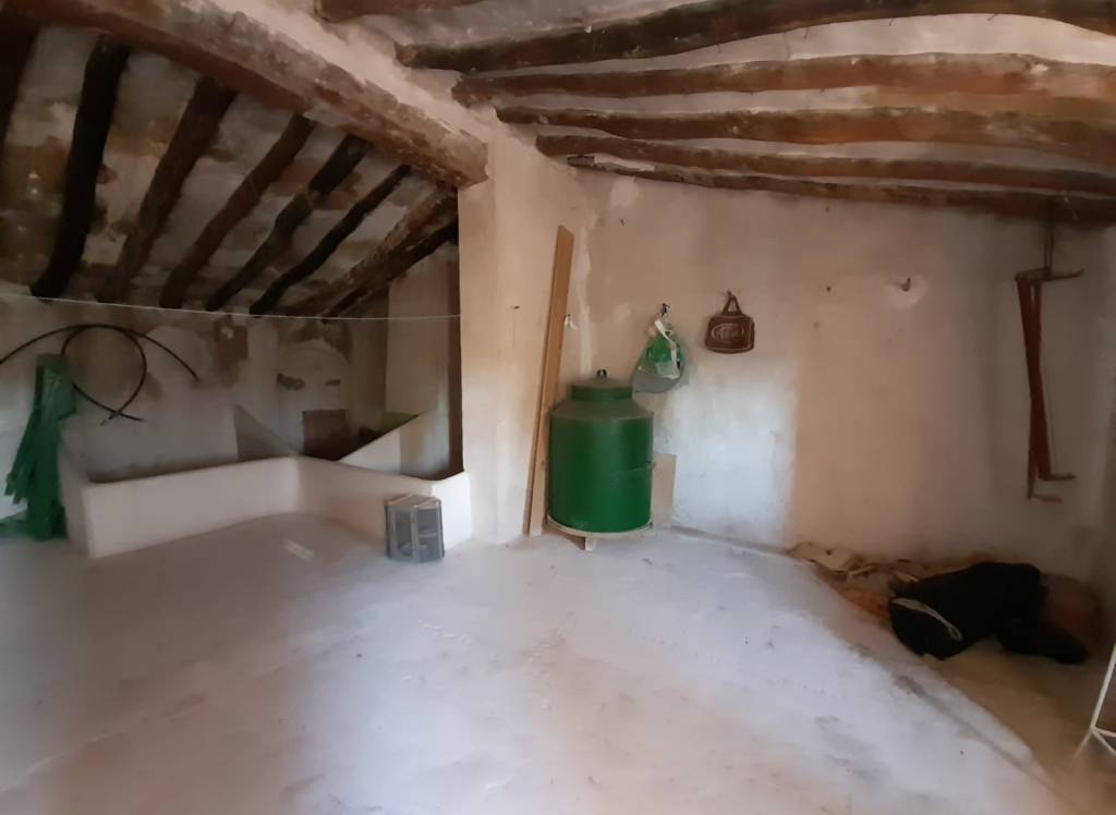 Resale - Country House - Pinoso - Edge of town