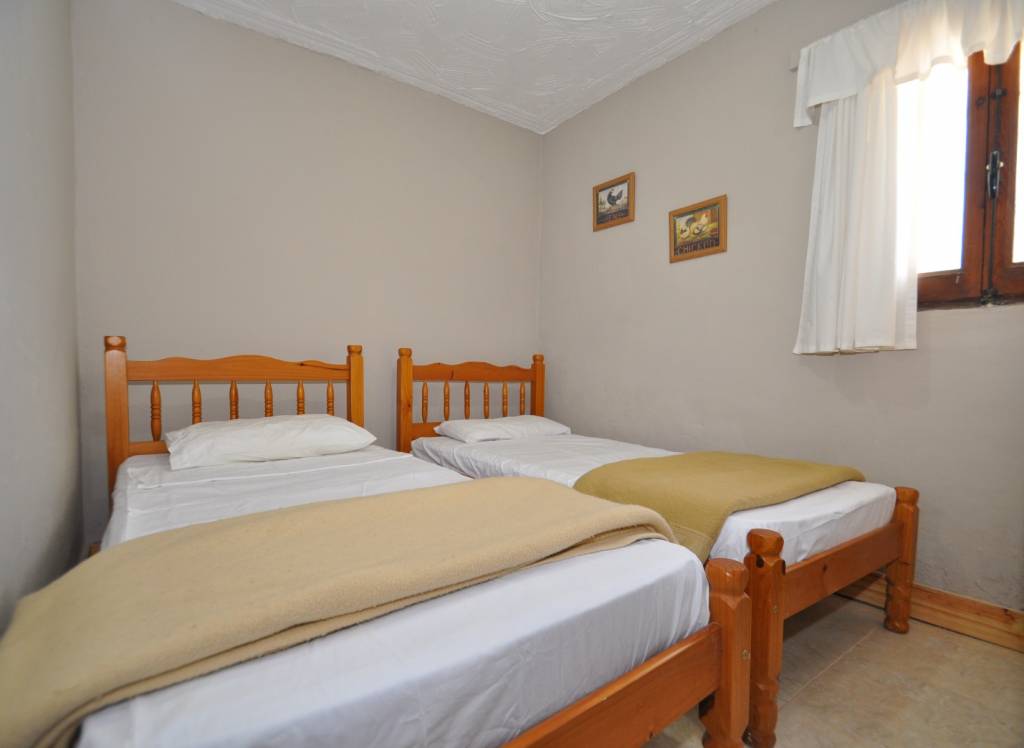 Resale - Country House - Pinoso - Edge of town