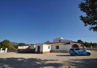 Resale - Country House - Pinoso - Edge of town