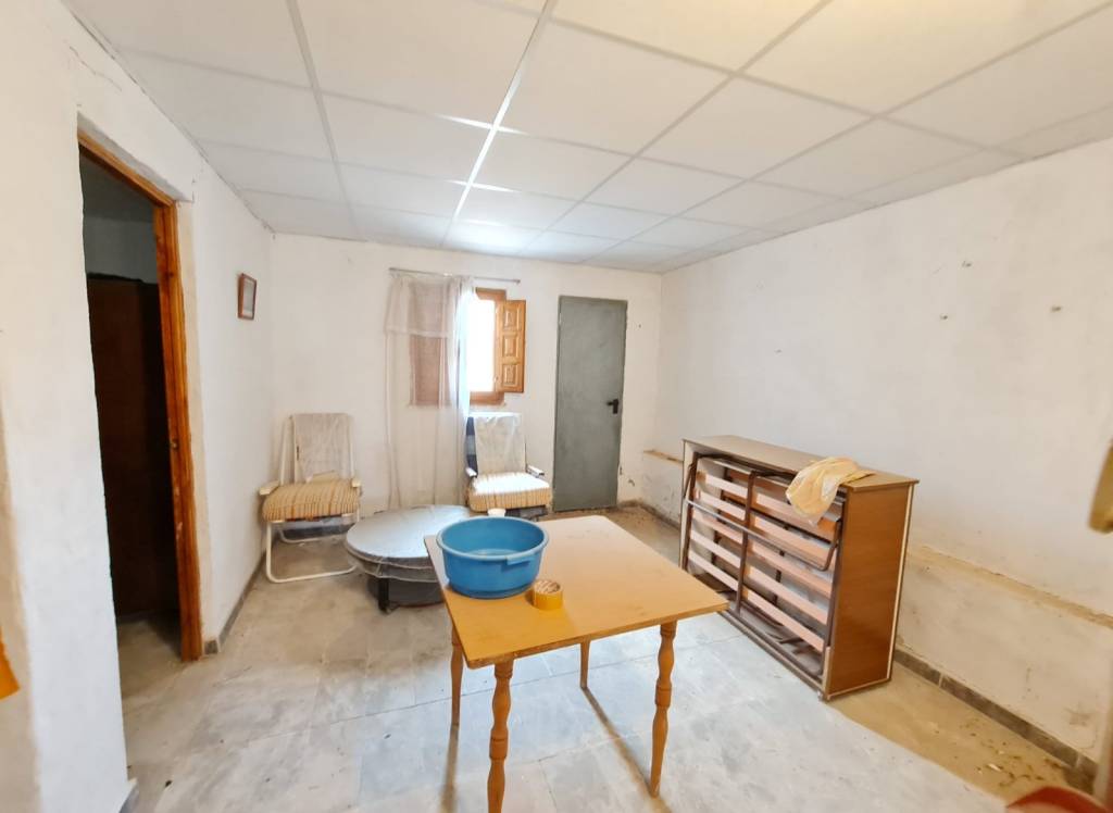 Resale - Country House - Pinoso - Rural location