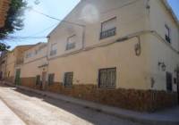 Resale - Country House - Pinoso - Urban location