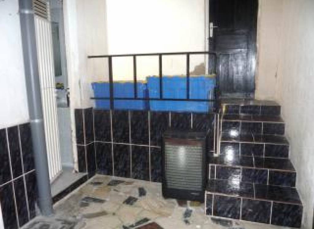 Resale - Country House - Pinoso - Urban location