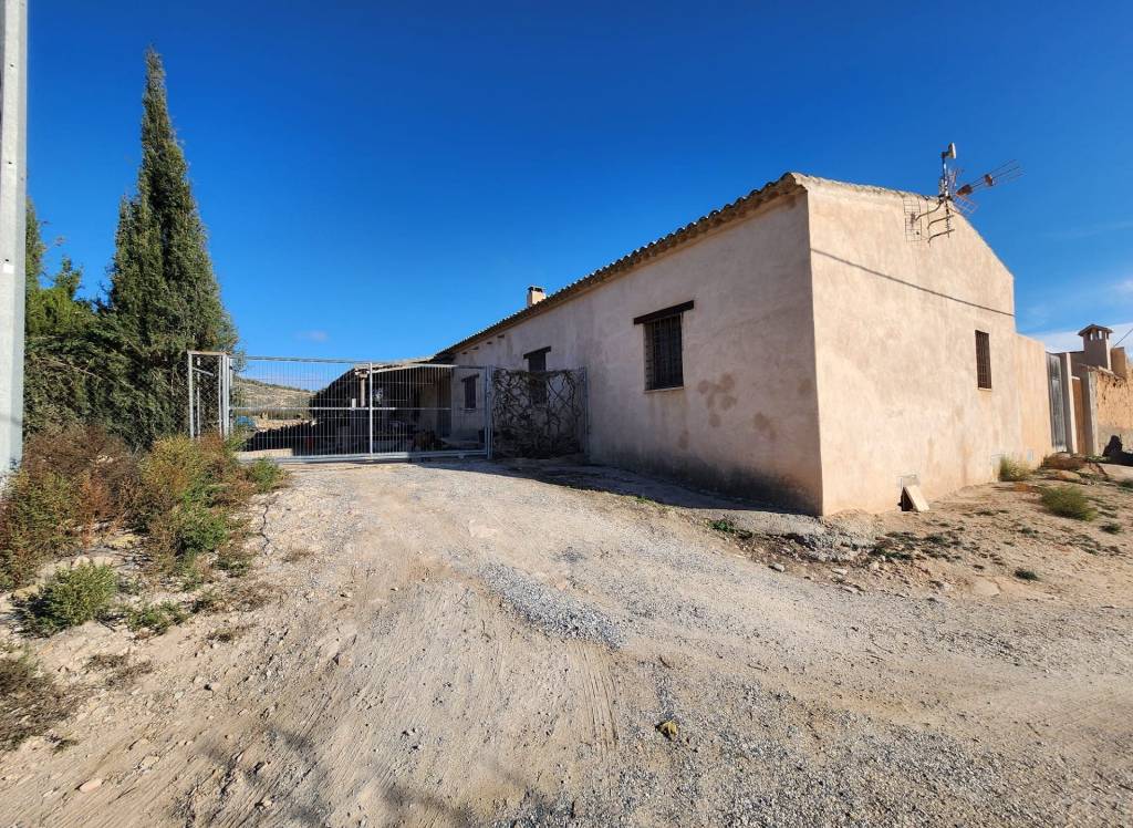 Resale - Country House - Pinoso