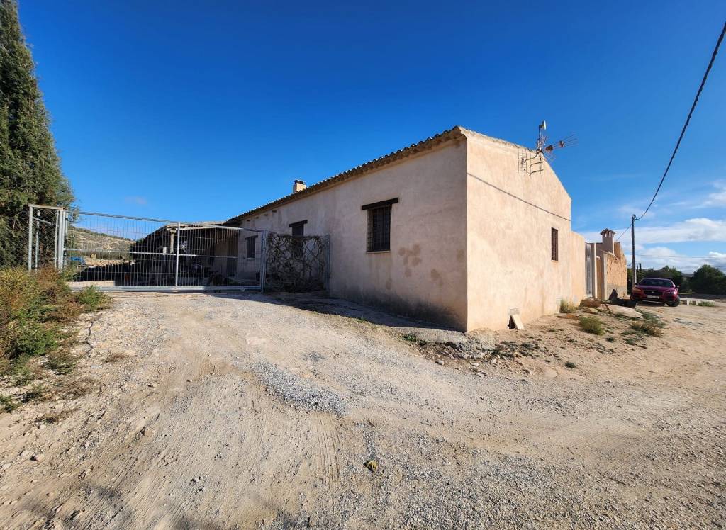 Resale - Country House - Pinoso