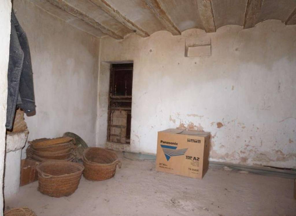 Resale - Country House - Raspay - Rural location