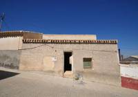 Resale - Country House - Raspay - Urban location