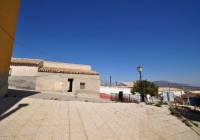 Resale - Country House - Raspay - Urban location