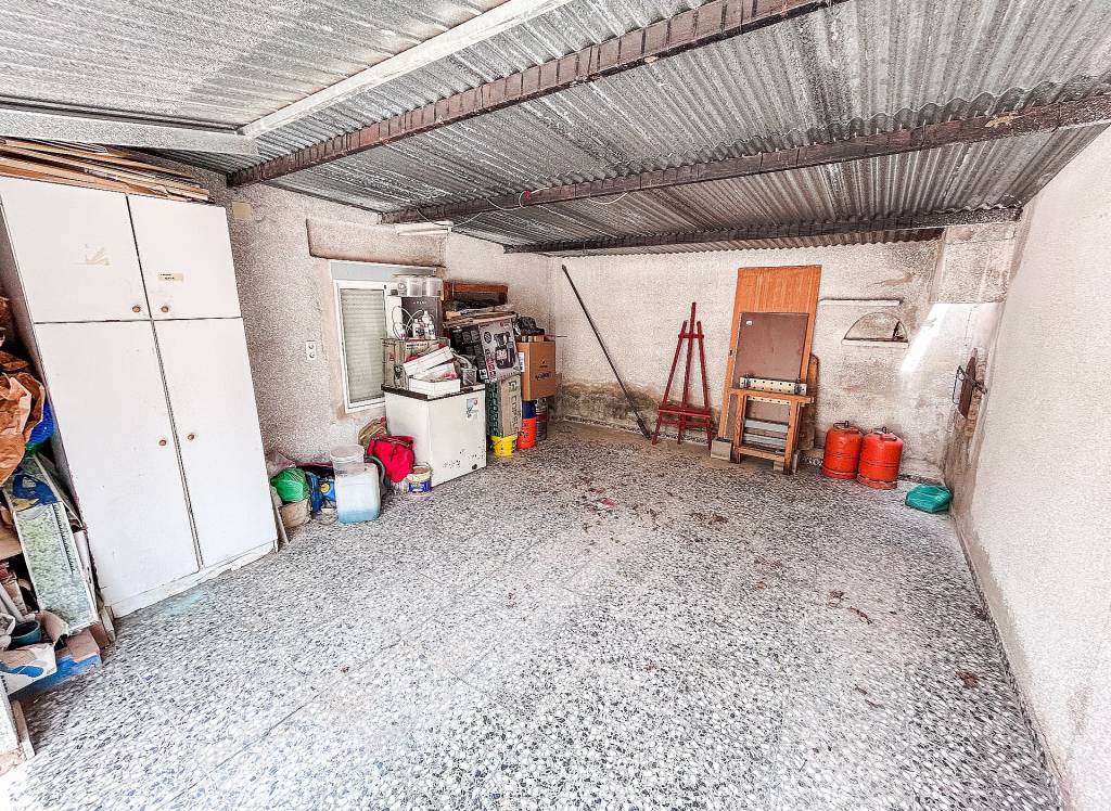 Resale - Country House - Sax