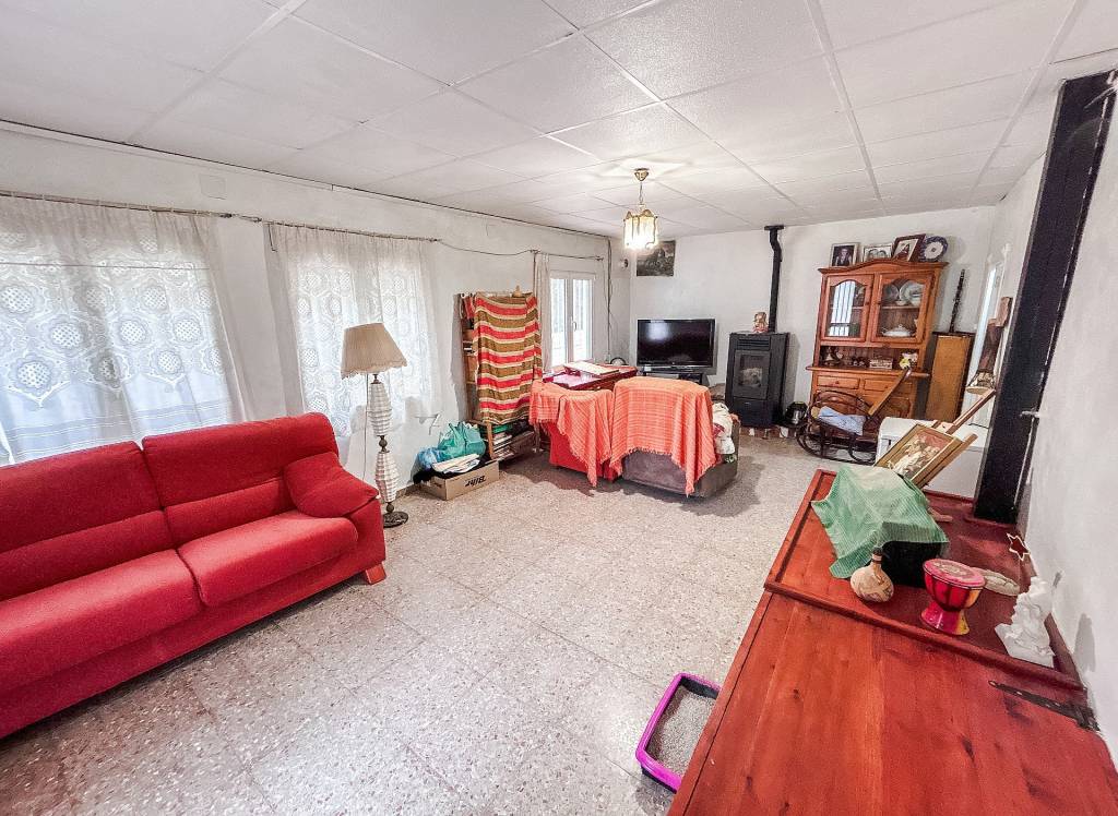 Resale - Country House - Sax