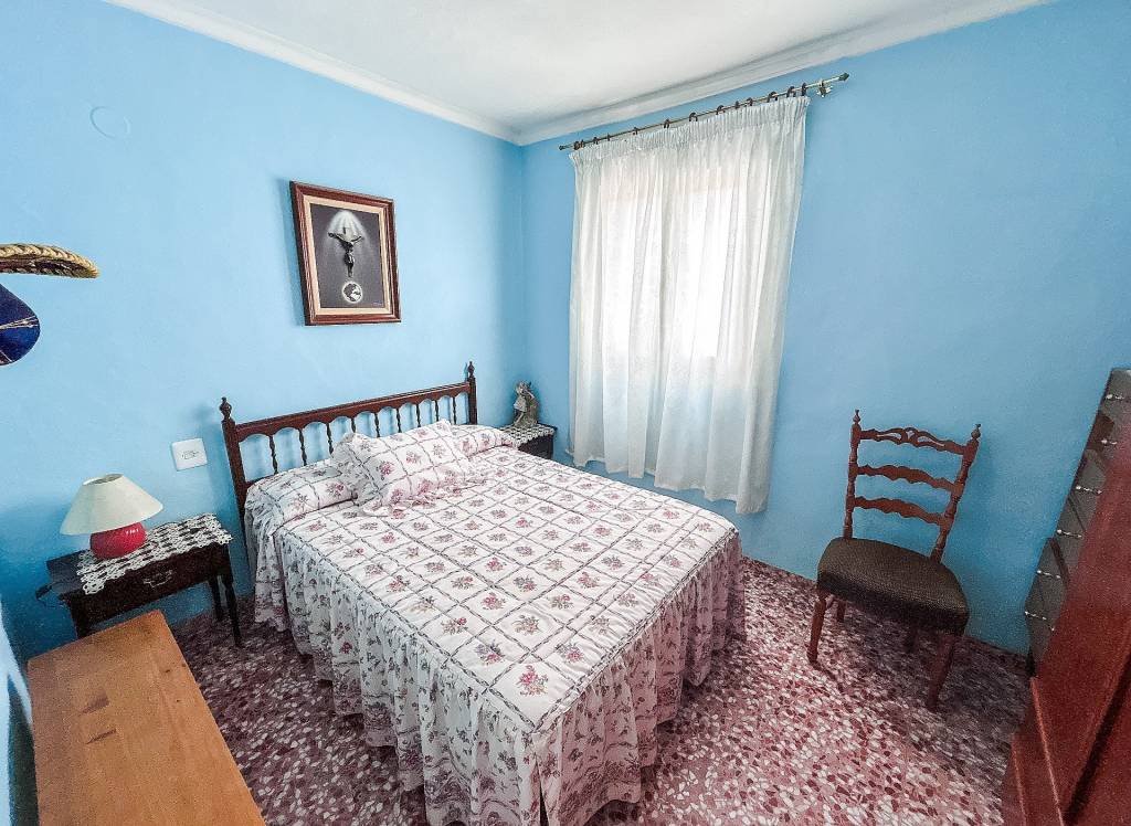 Resale - Country House - Sax